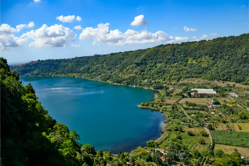 View Lake Nemi Small Town Province Rome Italy 2